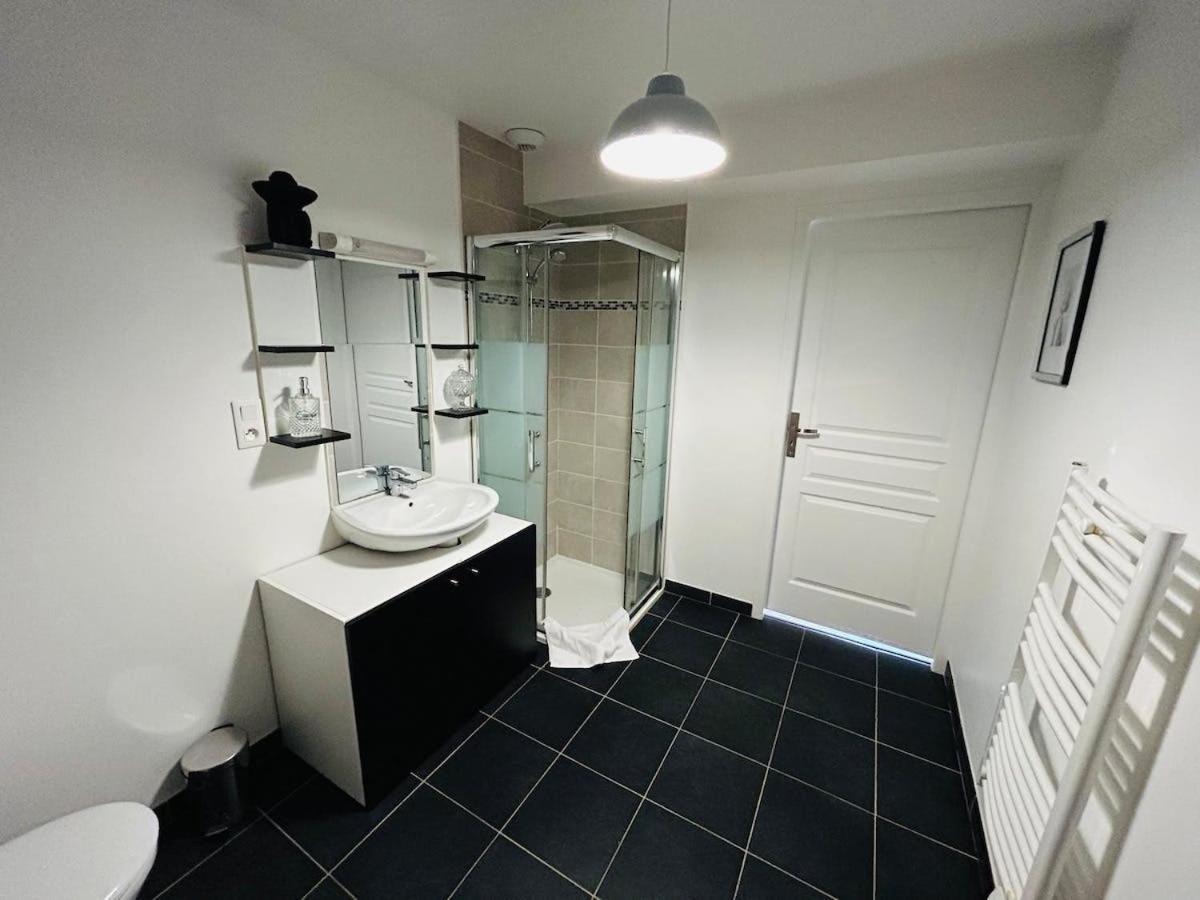 Apartament Doyen 2 - Reposant - Proche Centre Reims Zewnętrze zdjęcie